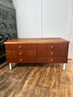 Lowboard midcentury Sideboard DDR vintage Kommode 60er TV Schrank Berlin - Pankow Vorschau