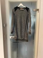 Boss , Sweat Kleid  Sweat Kleid, Größe M. 38 Bayern - Karlsfeld Vorschau