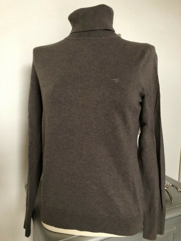 !! ESPRIT UND H&M PULLOVER !! in Odenthal