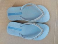 Ipanema Flip Flops/Zehentrenner Badeschuhe blau-silber 28/29 Niedersachsen - Seevetal Vorschau