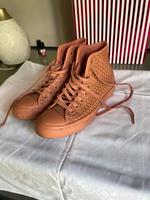 Converse  Sneaker  GR.39,5 Allstar rosa neu Leder Edition Dresden - Striesen-Süd Vorschau