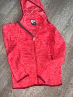 Vliesjacke McKinley 140 rot Strickjacke Sachsen - Bad Lausick Vorschau