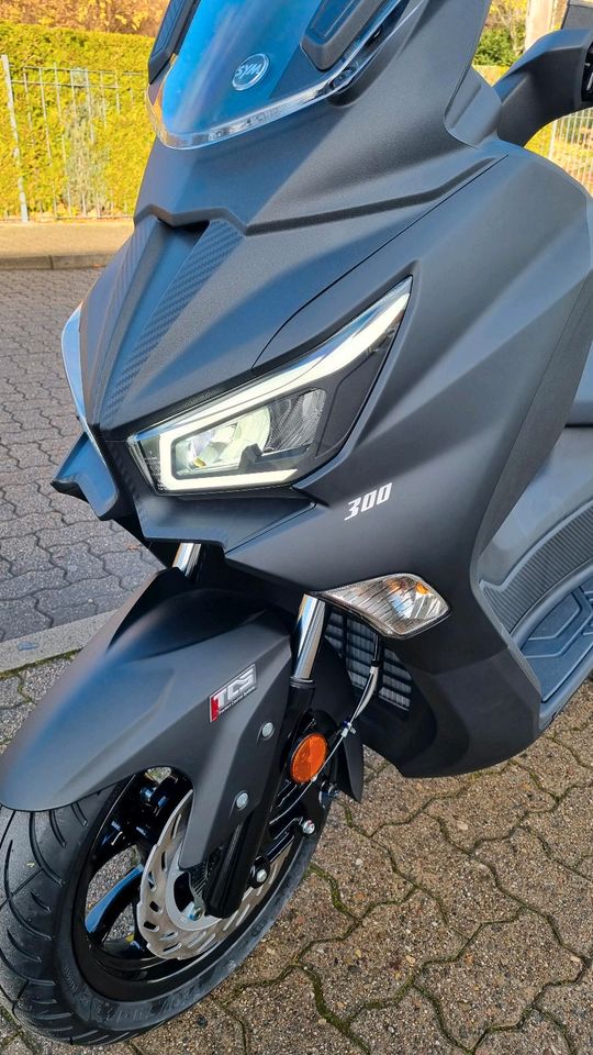 Sym Joymax Z+300i  #TCS #ABS #26PS /B&M in Goslar