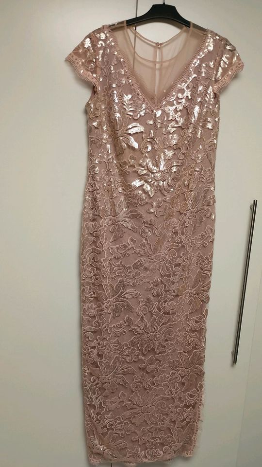 Apart Glamour Abendkleid rosé Gr 44 in Niederkassel