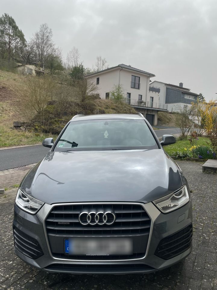 Audi Q3 2.0 TDI Quattro S-Tronic, Baujahr 2017 in Hammelburg