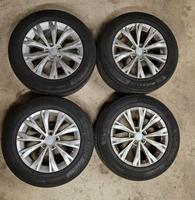 Borbet 17 zoll Alufelgen mit Michelin Sommerreifen Skoda VW ua Nordrhein-Westfalen - Lünen Vorschau