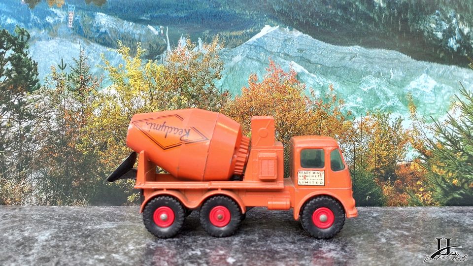 MATCHBOX Series King Size N°13 Ready-Mix Concrete Truck 1963 in Alzenau