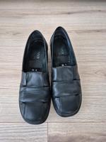 ara Damen Slipper Halbschuhe Leder schwarz Gr 6,5 / 39,5 Hessen - Geisenheim Vorschau