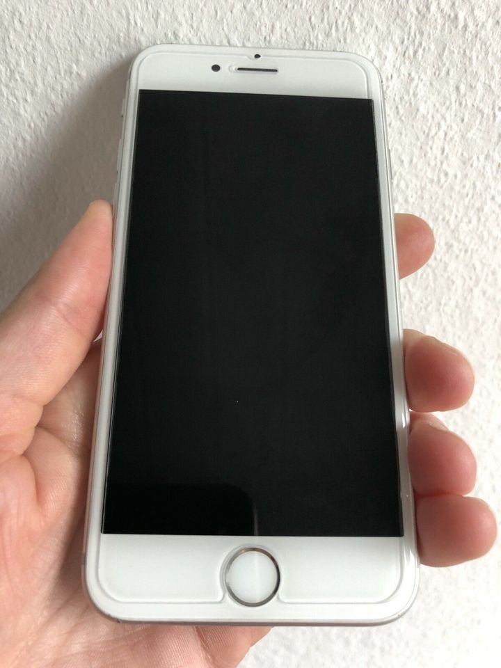 iPhone 6s 32 GB in Treben