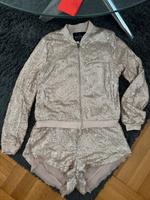 Review Zweiteiler Shorts&Jacke Pailetten Rosa Größe XS-S Baden-Württemberg - Denkendorf Vorschau