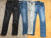 4 Jeans Hosen in Gr. 158 im Paket Nordrhein-Westfalen - Wermelskirchen Vorschau