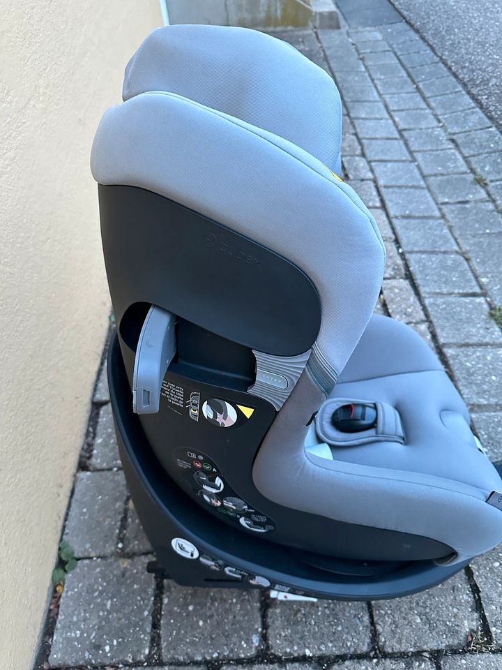 Kindersitz Reboarder Basis Cybex Sirona S i-Size grey Grau 360° in Barbing