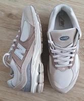 New balance M2002 braun Gr. 41/42 *NEU OVP* Versand gratis! Nordrhein-Westfalen - Hagen Vorschau