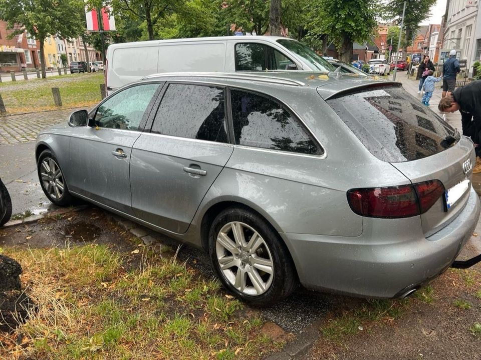 AUDI A4 B8 3,0 tdi Chip in Lübeck