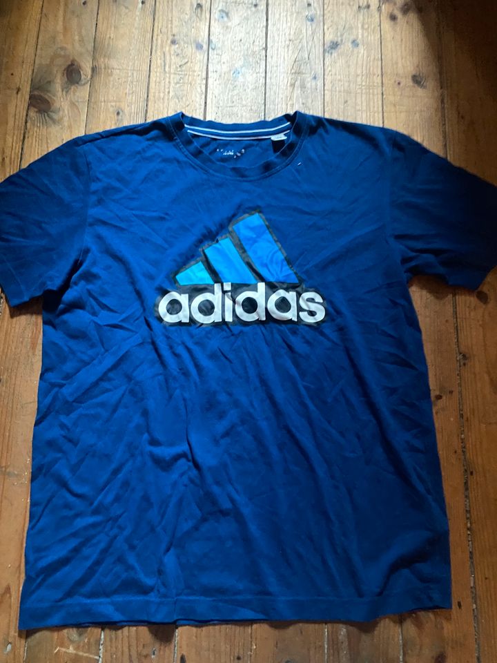 Herren Vintage Adidas T-Shirt gr. M in Schwabmünchen
