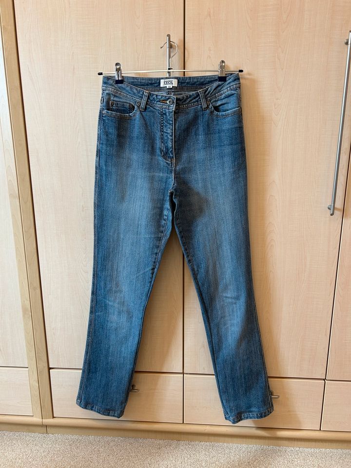 Blaue Cecil Jeans in Neuburg a.d. Donau