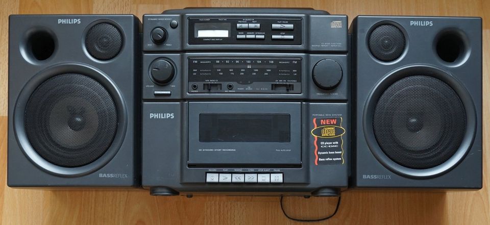 Radiorecorder Philips AZ 9020 mit CD-Teil in Melle