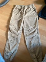 Braune beige Jogger Hose 122 Bayern - Bad Staffelstein Vorschau