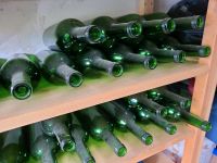 50x Flaschen Glas Saftflaschen Schraubdeckel grün 700ml Elberfeld - Elberfeld-West Vorschau