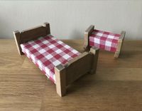 Bett Holzbett Wiege Kinderbett Babybett Puppenhaus 80er Jahre Hessen - Birstein Vorschau