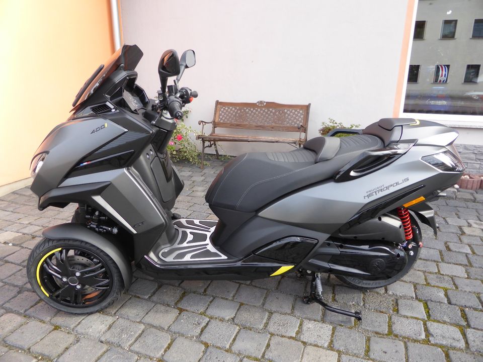 PEUGEOT METROPOLIS GT 3 Rad-Roller 400 CCM NEU in Sachsen-Anhalt - Halle |  Motorroller & Scooter gebraucht | eBay Kleinanzeigen ist jetzt Kleinanzeigen