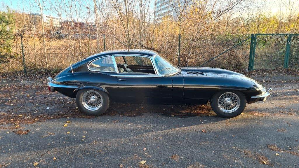 Abbildung des Autos Jaguar E-Type 2+2, Guter…