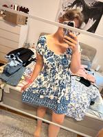Shein kleid s blau Blumen Bayern - Regensburg Vorschau