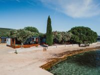 Tiny Haus, fantastische 1. Reihe am Meer KROATIEN zu verkaufen Baden-Württemberg - Osterburken Vorschau