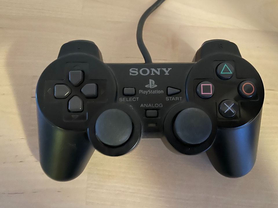 Sony PlayStation 2 (slim) in Velbert