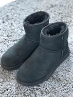 Schwarze UGG  Damen Baden-Württemberg - Ostfildern Vorschau