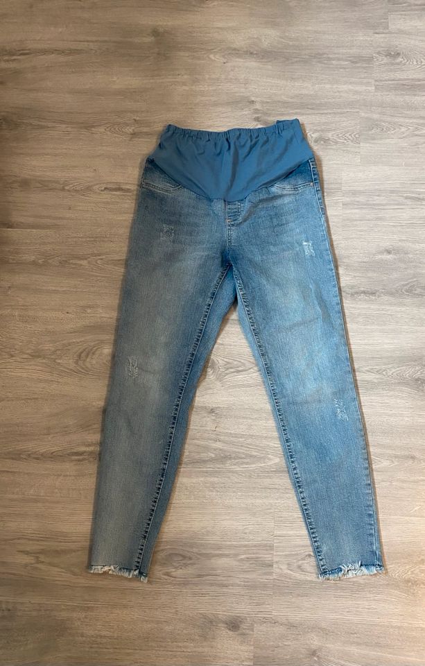 Umstandshose Jeans in Stadtallendorf