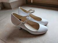 LAB Pumps weiß Gr 37 mit Riemchen (Brautschuhe) Bayern - Inzell Vorschau