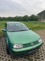 Volkswagen 4er Golf bedingt fahrtüchtig Bayern - Burgthann  Vorschau