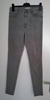 Levi's Jeans super skinny Größe 31 grau Essen - Essen-Kray Vorschau
