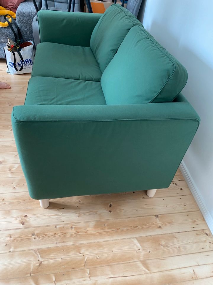 Sofa dunkelgrün in Lübeck