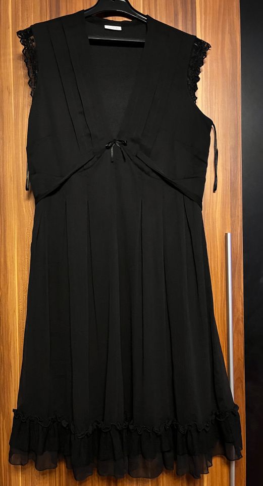 Kleid schwarz 44 XL PlusSize NEU knielang Cocktailkleid Party TOP in Nidderau
