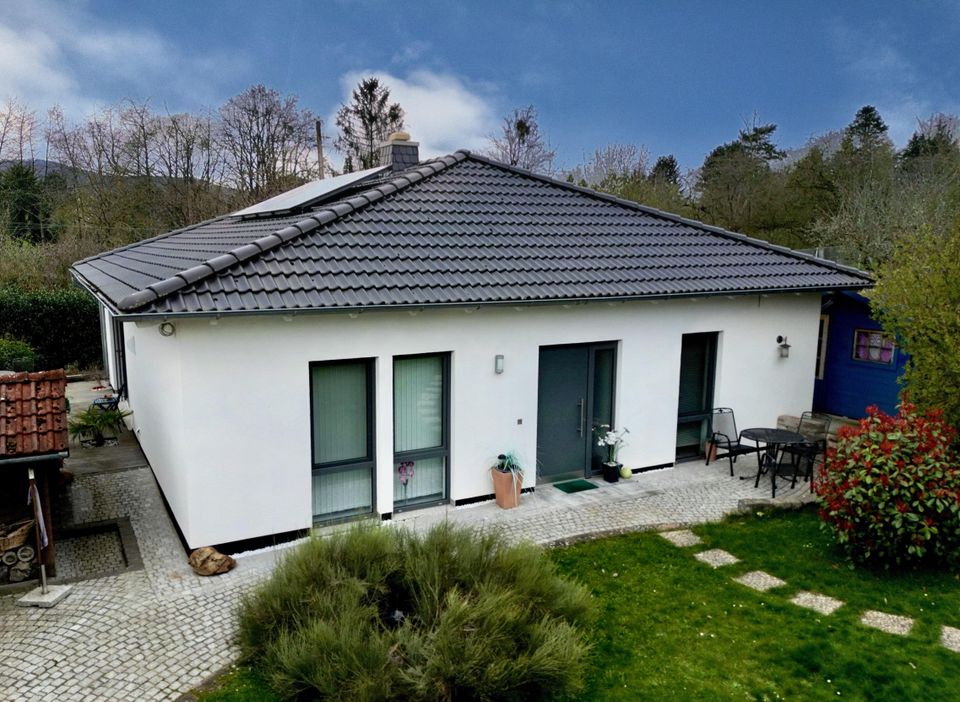 Moderner Bungalow in Kirchditmold mit sonniger Terrasse in Kassel