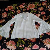 2 Mango Blusenshirts Gr.M Weiß und Nud Bayern - Ortenburg Vorschau
