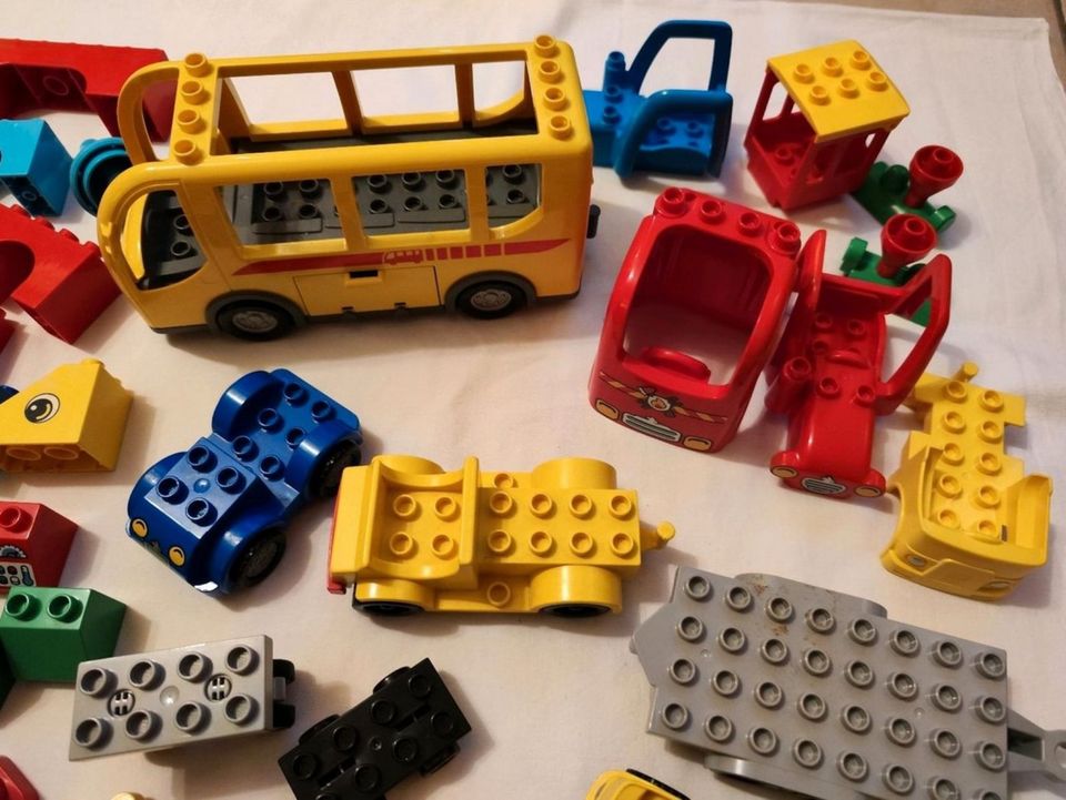 Lego Duplo Steine Sammlung Schulbus Kanone Haus in Recklinghausen