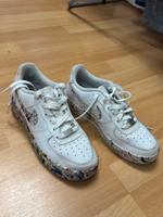Selbstbemalte Nike Air Force 1 Weiß – Größe 38 – Unikat Baden-Württemberg - Weinheim Vorschau