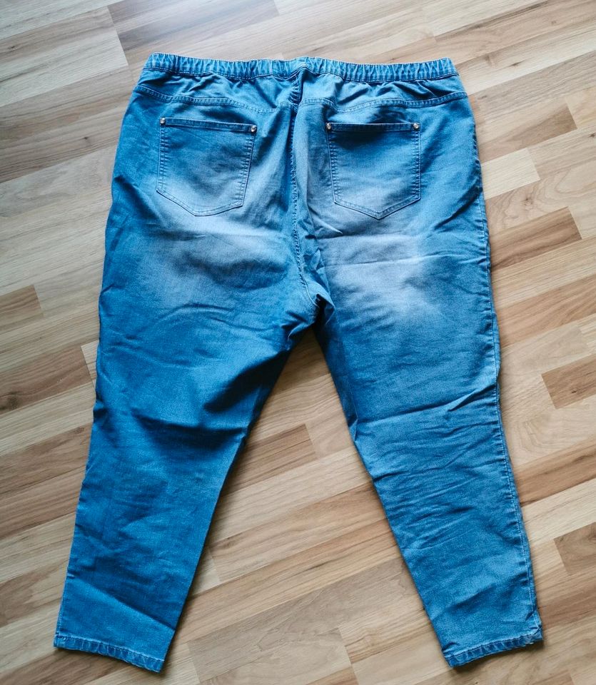 7/8-Jeans mit Glitzersteinchen in Größe 58 von *MiaModa* in Schloß Holte-Stukenbrock