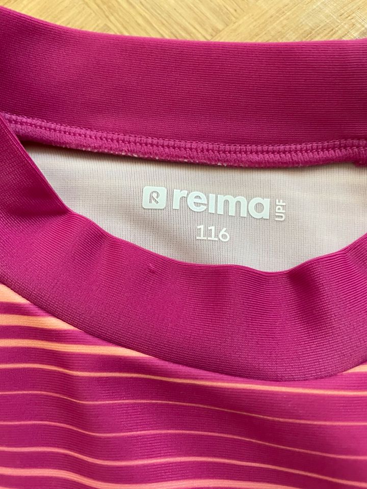 UV-Shirt Reima Gr. 116 in Essen