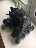 FR2 80 Skates Inliner schwarz Gr. 40 Powerslide Schutz Stuttgart - Stuttgart-Süd Vorschau