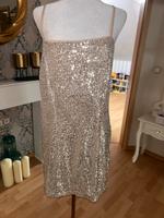 Kleid v h&m gr. L gold pailletten neu mit etikett Hessen - Lauterbach (Hessen) Vorschau