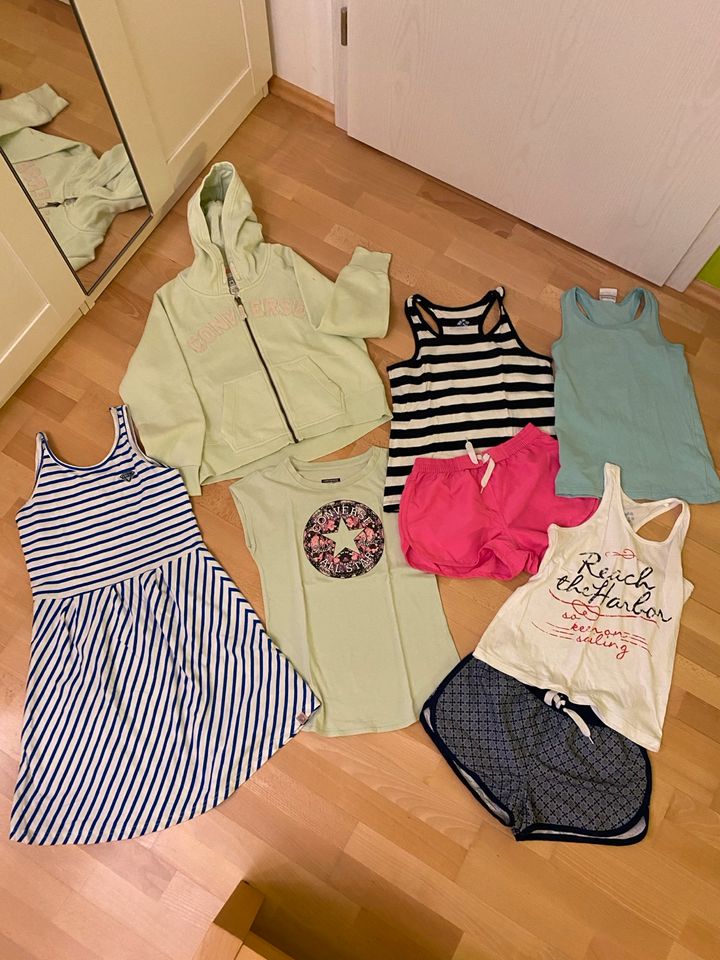 Kleidungs- Paket Sommer für Mädchen 10 Teile, Gr. 152/158 in Nürnberg (Mittelfr)