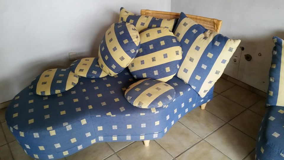 Sofa, Couchgarnitur in Breuberg