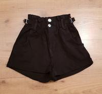 Bershka Shorts Damen Gummiband Hotpants Kurze Hosen Gr. 34 Niedersachsen - Göttingen Vorschau