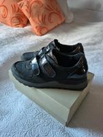 Damen Schuhe VITAFORM Damen Sneaker Halbschuhe Gr.39 H NP.150 € Düsseldorf - Eller Vorschau