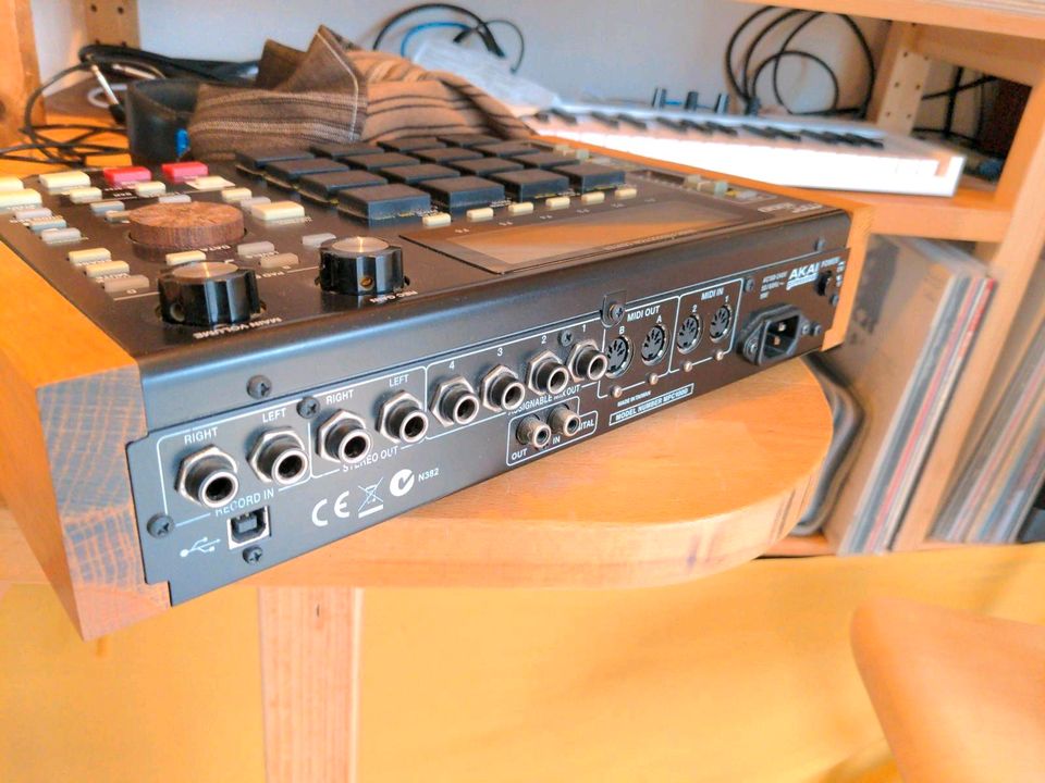 Custom MPC 1000, viele Upgrades, toller Zustand in Deutsch Evern