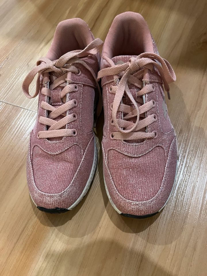 KANGAROOS Turnschuhe Gr. 37 für Damen in rosa in Reichshof